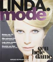 In the Linda Fashion special, photos were made using our smile mirrors.